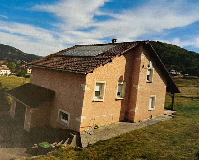 Maison à DOMMARTIN-LES-REMIREMONT, 104 rue des Sapins Maison à DOMMARTIN-LES-REMIREMONT, 104 rue des Sapins