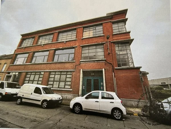 Lofts à TOURCOING, 154 rue d’Anvers, et 5 emplacements de parking Lofts à TOURCOING, 154 rue d’Anvers, et 5 emplacements de parking